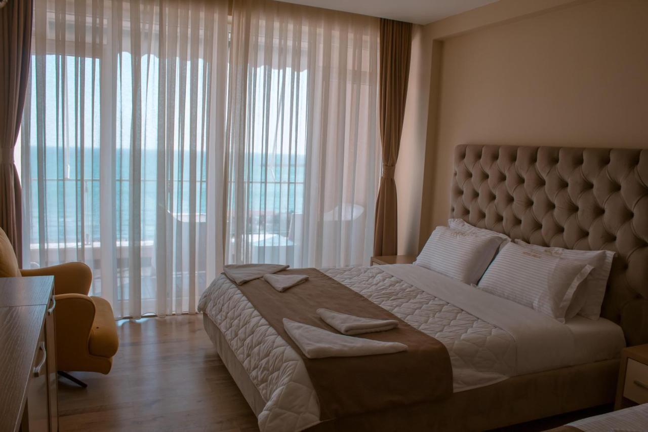 Hotel Frojd - Beach Front Resort Шенгін Екстер'єр фото