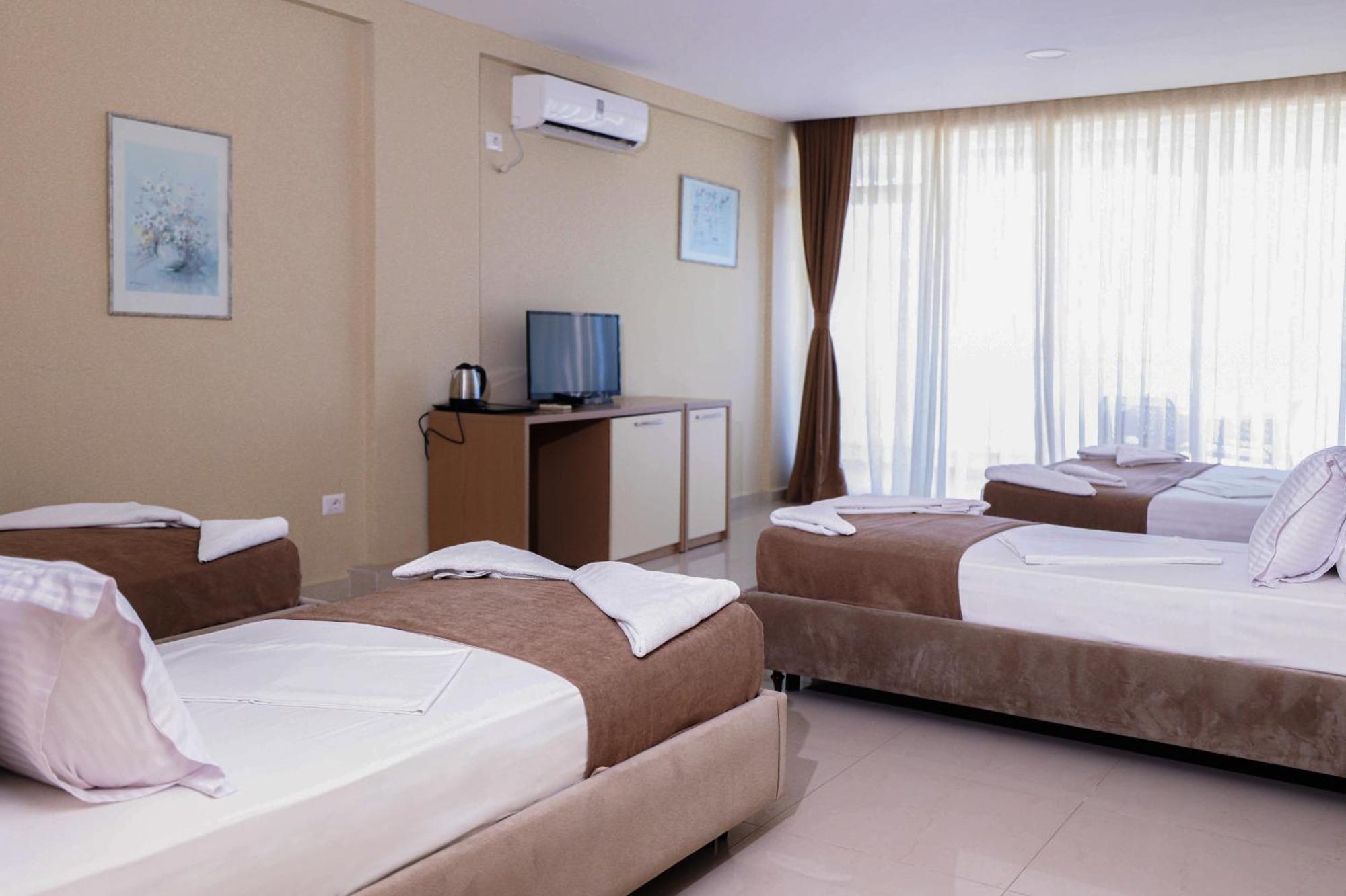 Hotel Frojd - Beach Front Resort Шенгін Екстер'єр фото